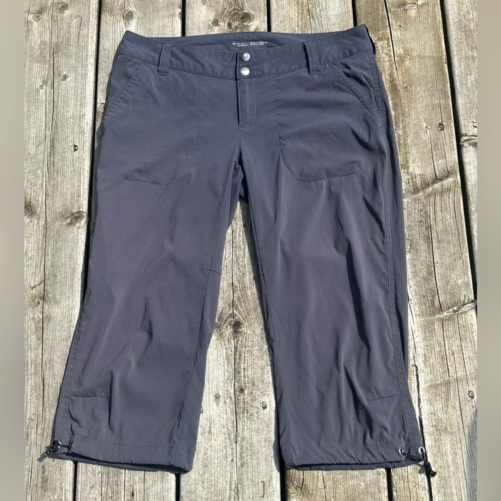 Columbia Omni-Shield Women's Saturday Trail Hiking Knee Pants Gray Size 6